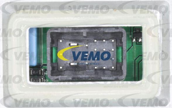 Vemo V30-73-0207 - Vadības iekārta, Apgaismojums www.autospares.lv