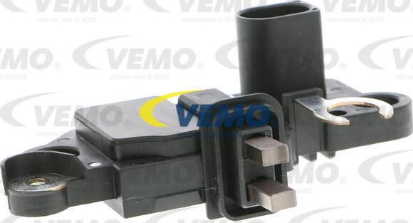 Vemo V30-77-0024 - Ģeneratora sprieguma regulators www.autospares.lv