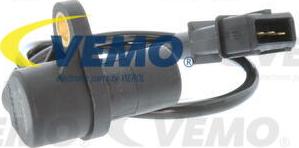 Vemo V24-72-0082 - Датчик импульсов, коленвал www.autospares.lv