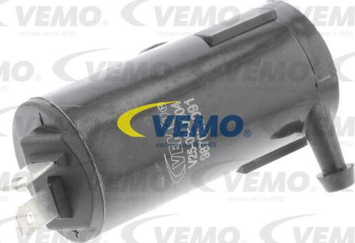 Vemo V25-08-0004 - Ūdenssūknis, Stiklu tīrīšanas sistēma www.autospares.lv