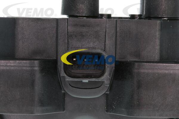 Vemo V25-70-0025 - Aizdedzes spole www.autospares.lv