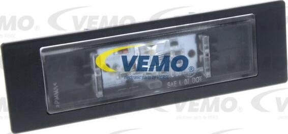 Vemo V20-84-0014 - Numurzīmes apgaismojuma lukturis www.autospares.lv