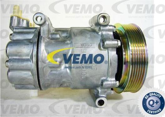 Vemo V22-15-0010 - Kompresors, Gaisa kond. sistēma www.autospares.lv